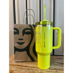 Authentic 2024 Summer Stanley Starbucks Lime Green SS Vacuum Cold Cup 40oz